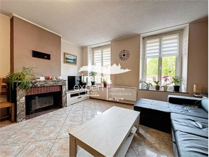 duplex-triplex à la vente -   88500  MIRECOURT, surface 141 m2 vente duplex-triplex - UBI422636440